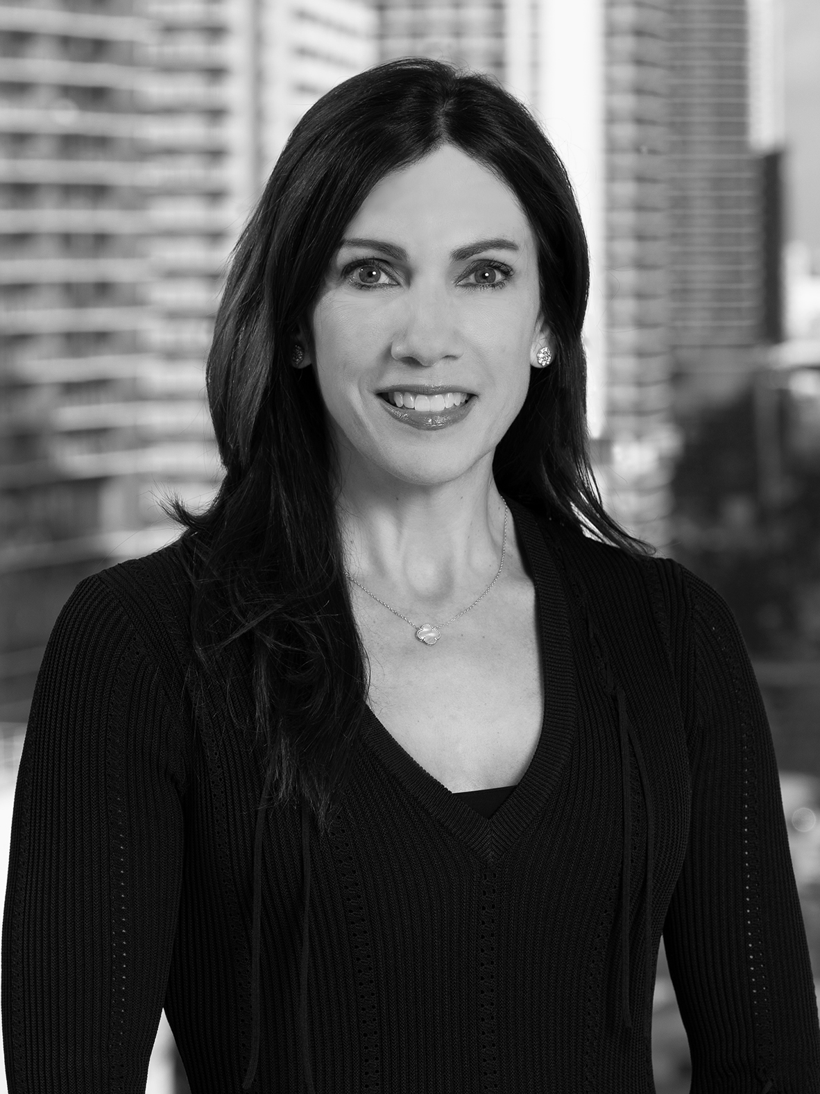 Ileana de La Hoz Platt headshot